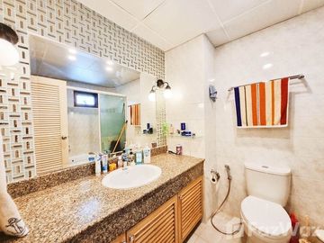 2 Bedroom Condo for Sale at Rin House