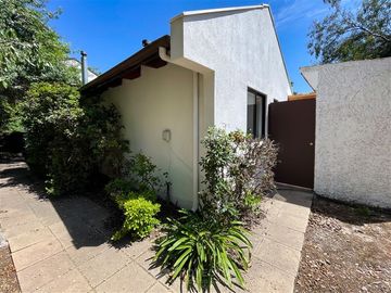 Casa en Venta en Condominio Las Brisas de Chicureo, Colina