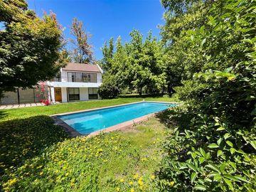 Casa en Venta en Condominio Las Brisas de Chicureo, Colina