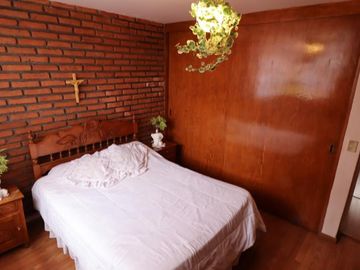 FERRETERIA EXITOSA EN VENTA CON CASA ANEXA SOBRE AV. SIERVO DE LA NACIÓN, MORELIA.