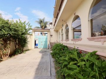 Edificio en venta en Morelia, Isaac Arriaga