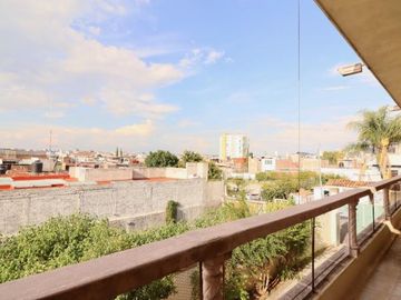Edificio en venta en Morelia, Isaac Arriaga