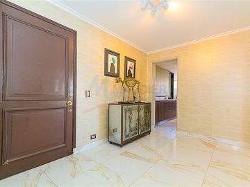 Departamento en Venta en El Golf