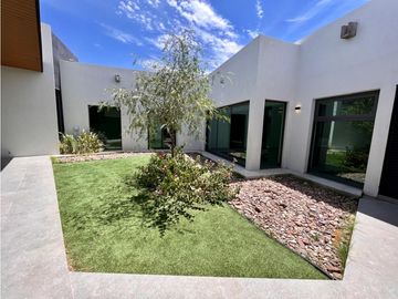Casa en venta de un piso, zona exclusiva en Cd. Juarez