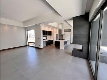 Casa en venta de un piso, zona exclusiva en Cd. Juarez