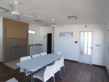 Venta/Financiación Departamento Un Dormitorio Categoria Cochera Opcional. Centro
