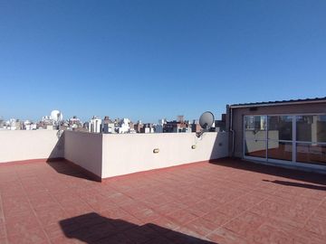 Venta/Financiación Departamento Un Dormitorio Categoria Cochera Opcional. Centro