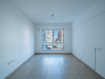 Venta/Financiación Departamento Un Dormitorio Categoria Cochera Opcional. Centro