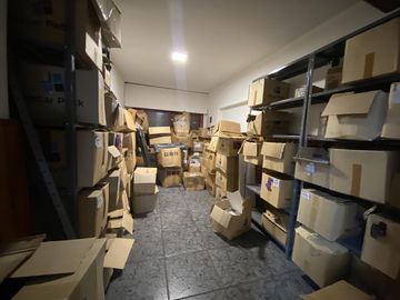 Casa-Terreno de 4 ambientes en Paternal