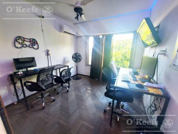 Casa 4 ambientes en venta en  Quilmes