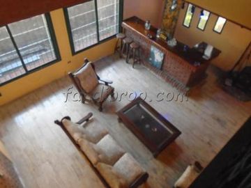 CHALET -LOTE 1060 m2