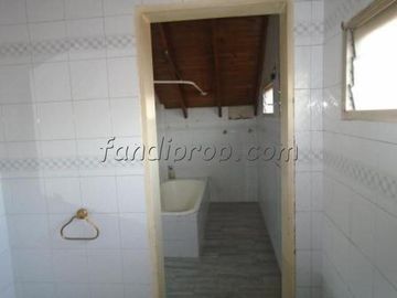 CHALET -LOTE 1060 m2