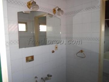 CHALET -LOTE 1060 m2