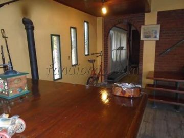 CHALET -LOTE 1060 m2