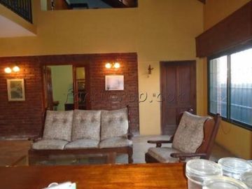 CHALET -LOTE 1060 m2