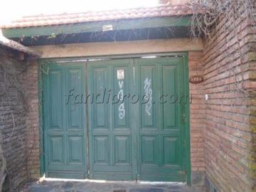 CHALET -LOTE 1060 m2