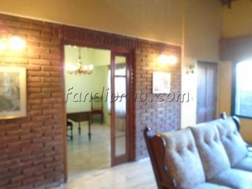 CHALET -LOTE 1060 m2