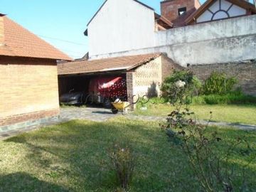 CHALET -LOTE 1060 m2