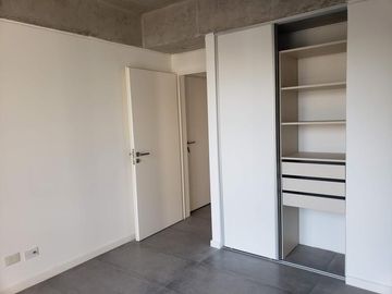 VENTA DEPARTAMENTO  DUPLEX 4 AMBIENTES  2 COCHERAS  VICENTE LOPEZ AL RIO