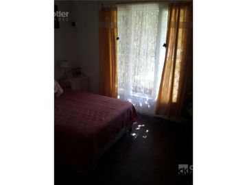 Casa en Temperley Este - Escucha Ofertas