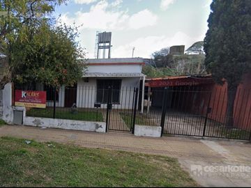 Casa en Temperley Este - Escucha Ofertas
