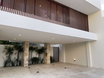 CASA EN VENTA MÉRIDA, ALTABRISA