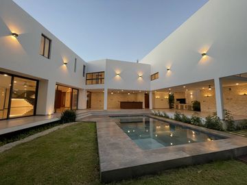CASA EN VENTA MÉRIDA, ALTABRISA
