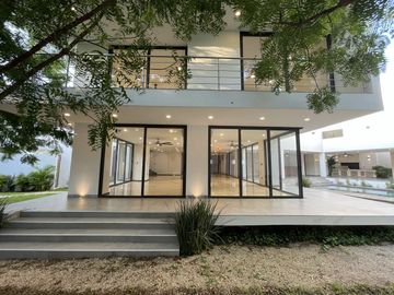 CASA EN VENTA MÉRIDA, ALTABRISA