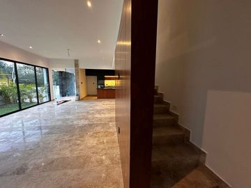 CASA EN VENTA EN MÉRIDA, PASEOS COUNTRY