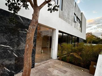 CASA EN VENTA EN MÉRIDA, PASEOS COUNTRY