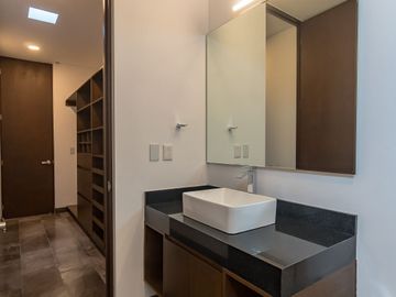 CASA EN VENTA MÉRIDA, AL NORTE DE LA CIUDAD CON SISTEMA INTELIGENTE