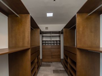 CASA EN VENTA MÉRIDA, AL NORTE DE LA CIUDAD CON SISTEMA INTELIGENTE
