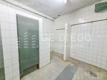 VENTA CON RENTA Nave industrial 1200 M2 con gas industrial - Florida Oeste