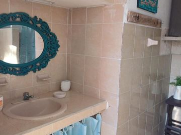 CASA EN VENTA EN LA PLAYA MERIDA, SISAL, YUCATAN