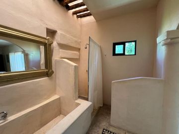 CASA EN VENTA MERIDA DE UNA PLANTA EN EL CENTRO DE LA CIUDAD