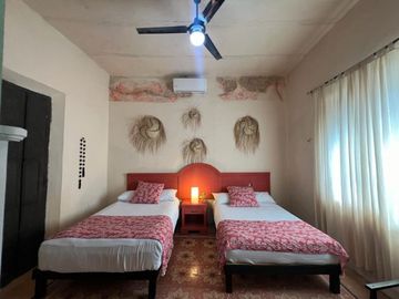 CASA EN VENTA MERIDA DE UNA PLANTA EN EL CENTRO DE LA CIUDAD