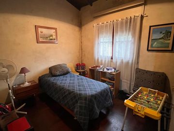 Casa en Témperley Este