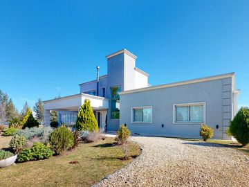 Casa en Countries/B.Cerrado (La Plata)