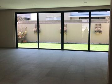 Preciosa Residencia en Arco de Piedra, LUXURY y PREMIUM !!