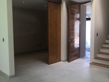 Preciosa Residencia en Arco de Piedra, LUXURY y PREMIUM !!