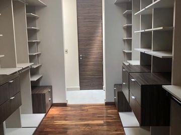 Preciosa Residencia en Arco de Piedra, LUXURY y PREMIUM !!