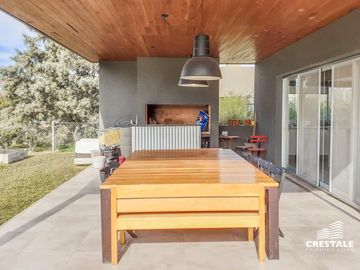 Venta Casa 4 dormitorios Kentucky Funes