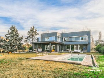 Venta Casa 4 dormitorios Kentucky Funes