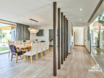 Venta Casa 4 dormitorios Kentucky Funes