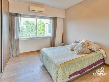 Venta Casa 4 dormitorios Kentucky Funes