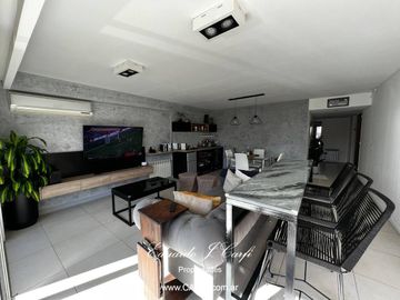 Departamento - Castelar Norte 3 ambientes con 2 cocheras   amenities.-