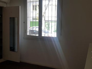 Departamento en venta  Olivos - 3 ambientes   planta baja