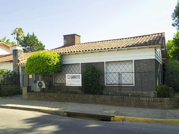 Chalet residencial  - Adrogue