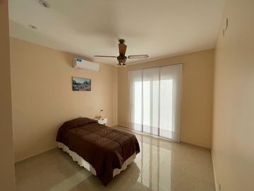 Casa Venta Escobar Canton a la laguna