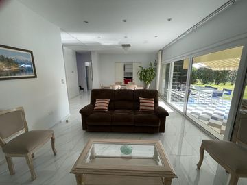 Casa Venta Escobar Canton a la laguna